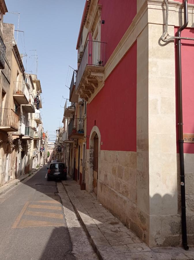 Locazione Turistica Da Enzo E Maria Apartment Ragusa Exterior foto